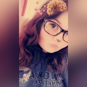 Meet your Posher, Lizzie